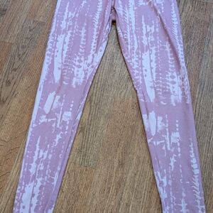 Danskin Abstract Pink and White Leggings
